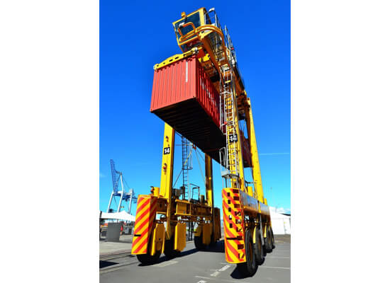Straddle Carriers